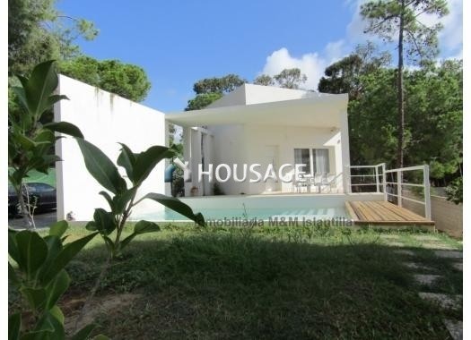 Villa a la venta en la calle Hu-3400, Isla Cristina