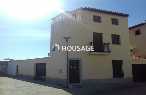 Adosado de 3 habitaciones en venta en Badajoz, 147 m²