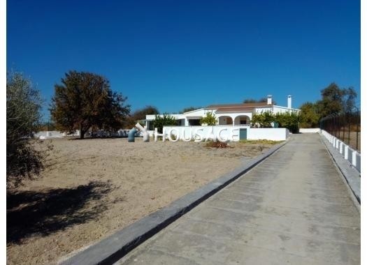 Villa a la venta en la calle Cerro Del Algarrobo 2, Lucena