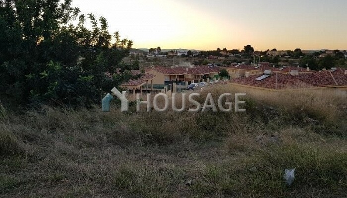 1.011m2-urban Land Residential for 5.000€ located in safareig street (Llíria)
