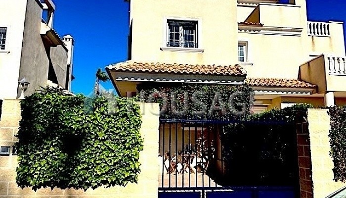 Villa en venta en Guardamar del Segura, 83 m²