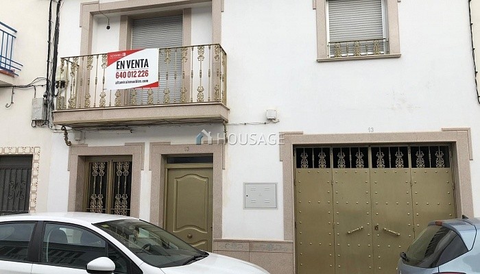 Adosado de 3 habitaciones en venta en Marmolejo, 271 m²