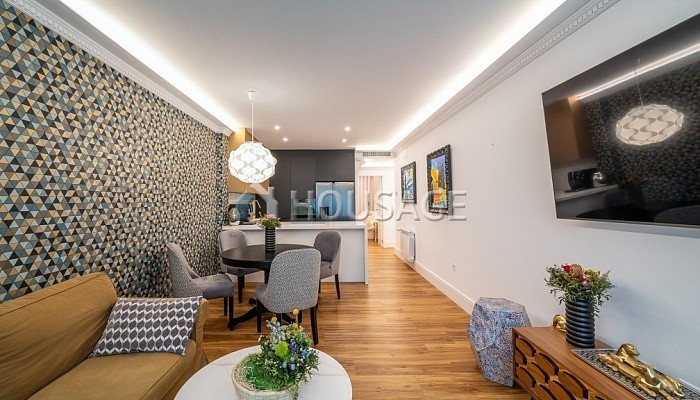 Piso de 3 habitaciones en venta en Madrid, 102 m²