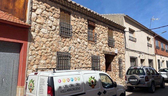 Piso de 2 habitaciones en venta en Arenas De San Juan, 100 m²