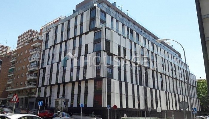 Piso de 2 habitaciones en venta en Madrid, 87 m²