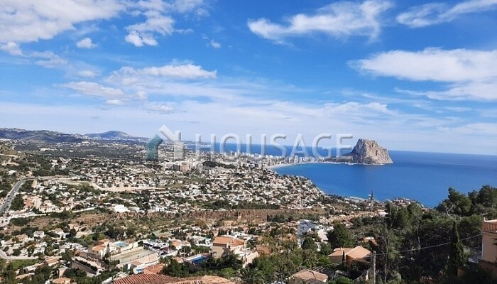 Urban Land Residential for sale located on partida maryvilla street. Calpe/Calp for 11.000€ with 104m2