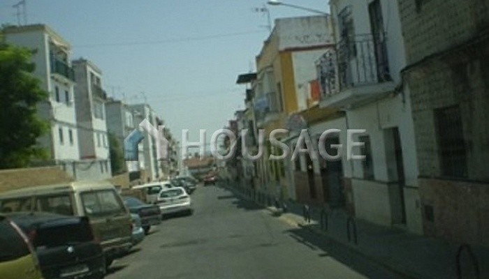 Piso a la venta en la calle CL AMANTINA COBOS Nº 12 BA DEREC, San Juan de Aznalfarache