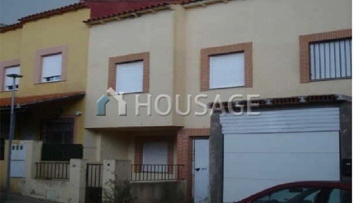 Villa a la venta en la calle C/ Guadalajara, Almonacid de Toledo
