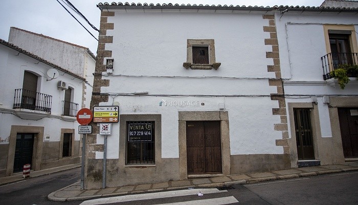 Villa en venta en Malpartida de Cáceres, 259 m²