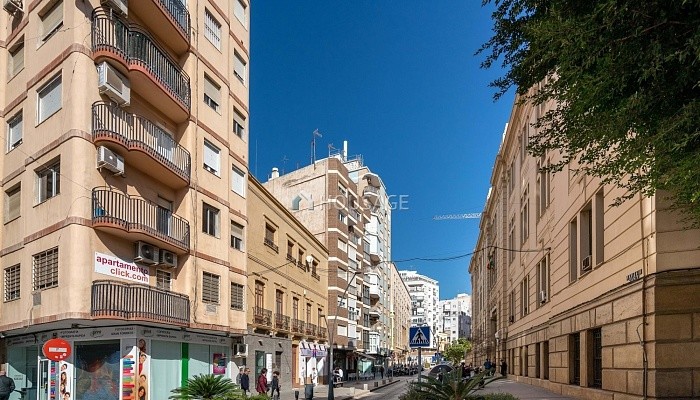 Piso en venta en Almería capital, 164 m²