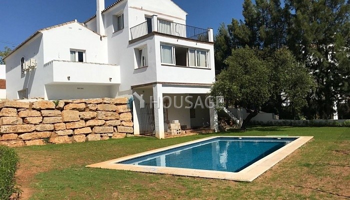 Casa en alquiler en Marbella, 350 m²