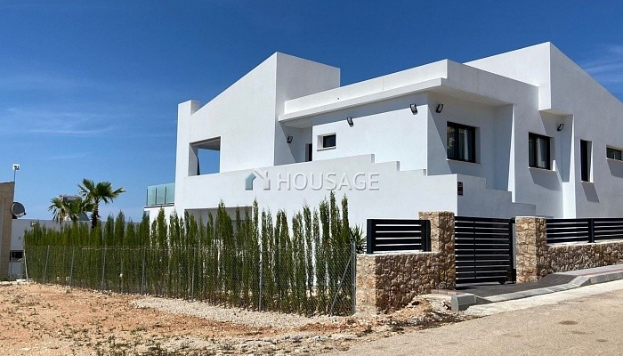 Villa en venta en El Ràfol d'Almúnia, 210 m²