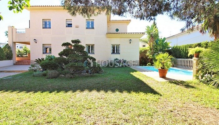 Villa en venta en Torremolinos, 213 m²
