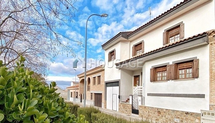 Villa en venta en Mora, 260 m²
