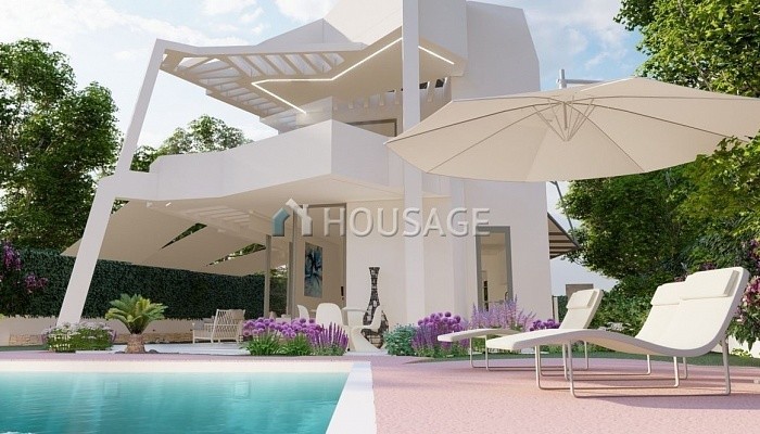 Villa de 4 habitaciones en venta en Estepona, 293 m²