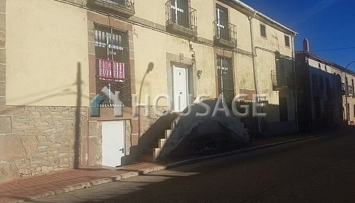 Casa a la venta en la calle C/ Real, Alcolea del Pinar