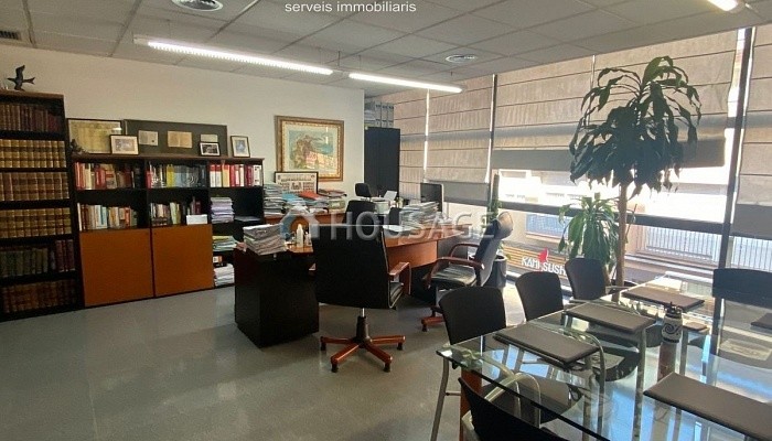 Oficina de 4 habitaciones en venta en Tarrasa, 92 m²