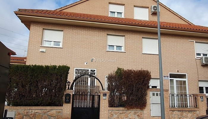 Villa en venta en Torrejón de Velasco, 250 m²