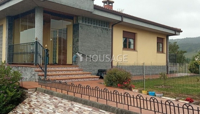Villa en venta en Llanera, 260 m²