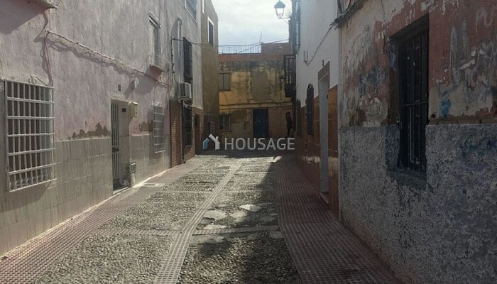 Casa de 1 habitacion en venta en Jaén, 128 m²