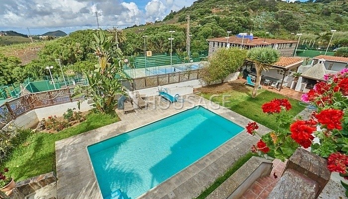 Villa en venta en Santa Brigida, 587 m²