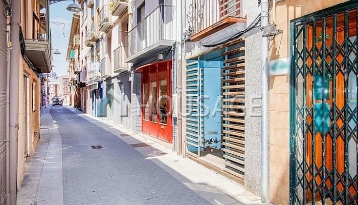 Casa a la venta en la calle C/ Sant Pere Martir, Olot