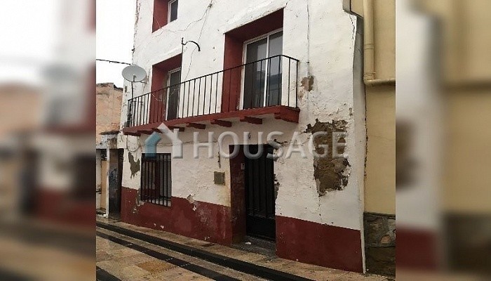 Piso de 3 habitaciones en venta en Teruel, 112 m²
