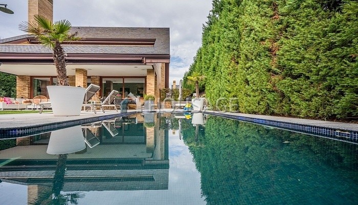 Villa a la venta en la calle De Prim 6, Madrid