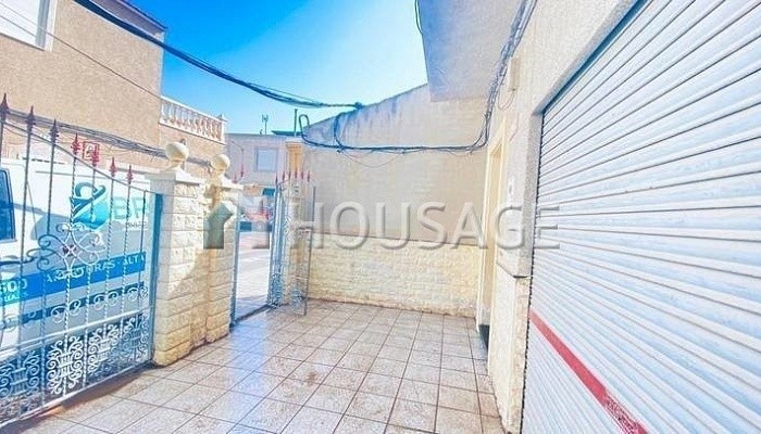 Casa a la venta en la calle C/ Santa Águeda, Catral