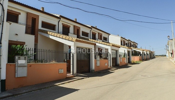 Villa en venta en Osa de la Vega, 138 m²