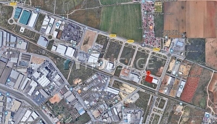 Urban Land Residential for sale for 157.000€ with 2.184m2 in laguna larga doce street (Alcalá de Guadaíra)
