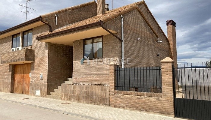 Villa en venta en Cintruénigo, 247 m²