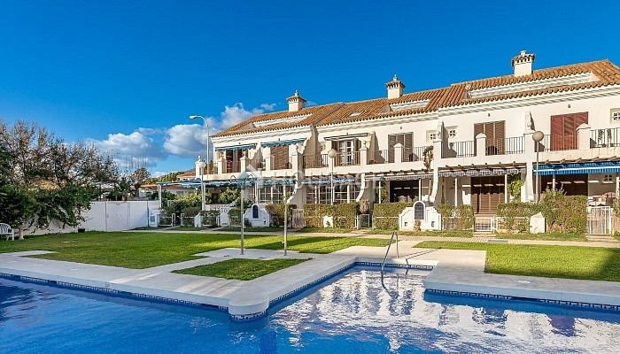 Villa en venta en Fuengirola, 130 m²