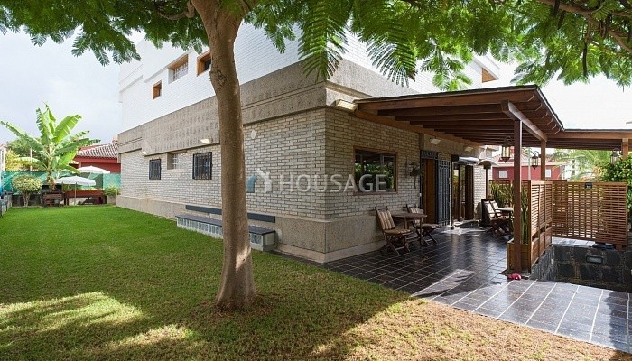 Villa en venta en San Bartolomé de Tirajana, 410 m²