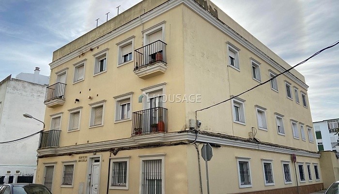 Piso de 2 habitaciones en venta en Chiclana De La Frontera, 71 m²