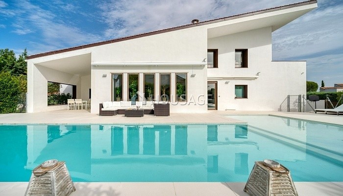 Villa en venta en Valdemorillo, 360 m²
