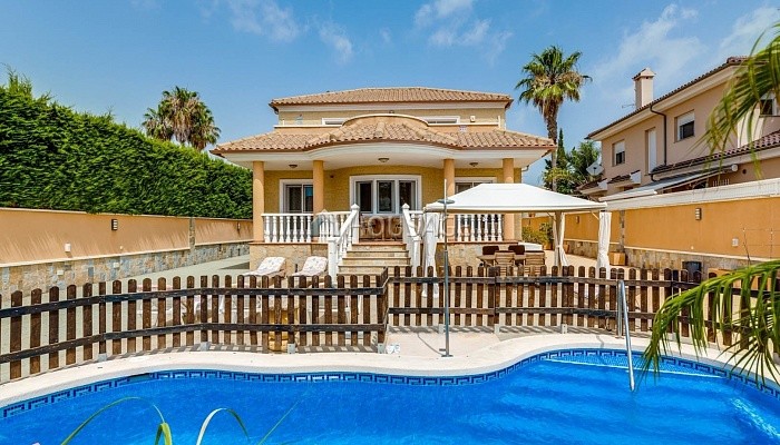 Villa en venta en San Javier, 328 m²