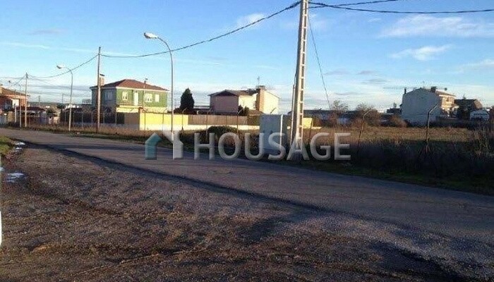 Residential Land for Development for sale located on san martin street (San Andrés del Rabanedo) for 170.000€ with 3.429m2