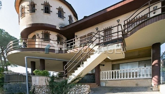 Villa a la venta en la calle C/ Palaudaries - Res Can Valls -, Caldes de Montbui