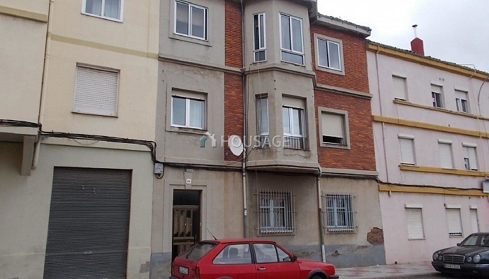 Casa de 3 habitaciones en venta en León, 211 m²