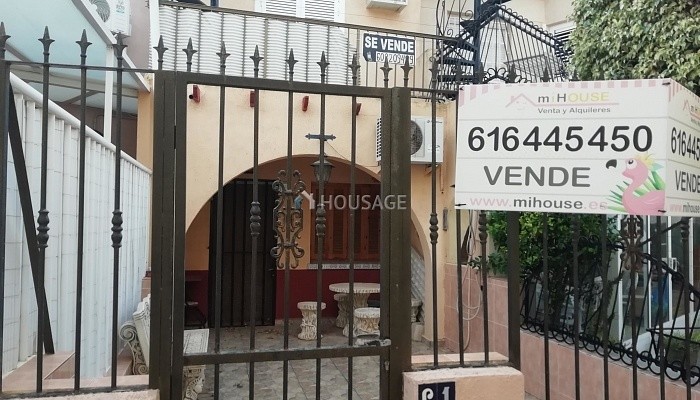 Villa en venta en Guardamar del Segura, 51 m²