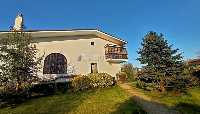 Villa en venta en Siero, 283 m²