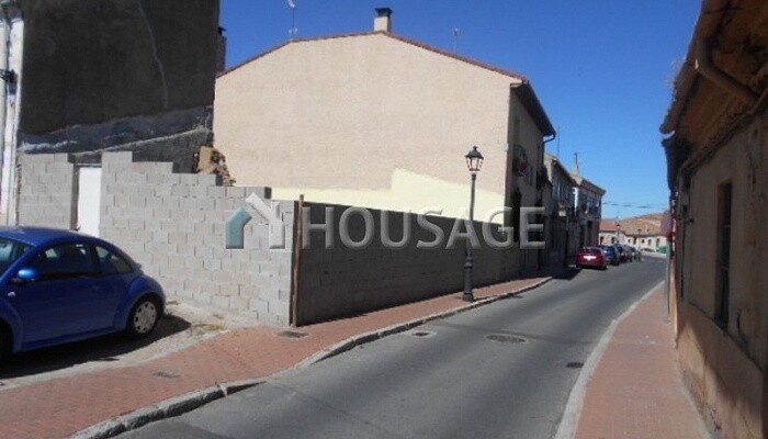 Urban Land Residential for sale for 50.000€ with 99m2 on ajates street. Ávila