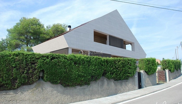 Villa en venta en Canyelles, 380 m²