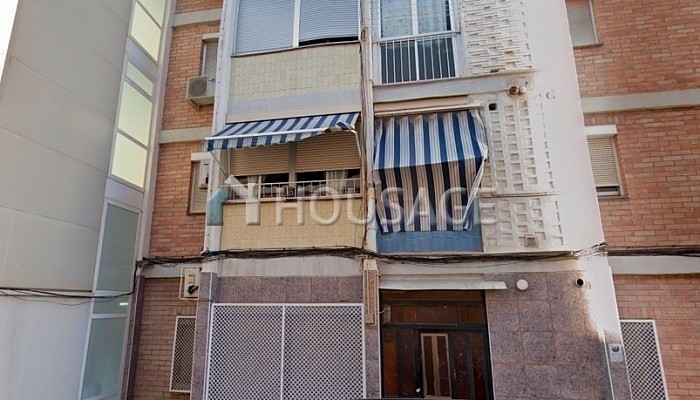 Piso de 3 habitaciones en venta en Barcelona, 68 m²