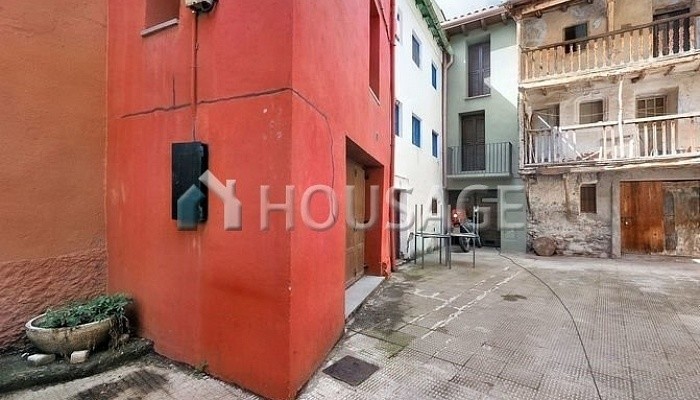 Casa a la venta en la calle C/ Cortes Aragón, Castejón de Sos