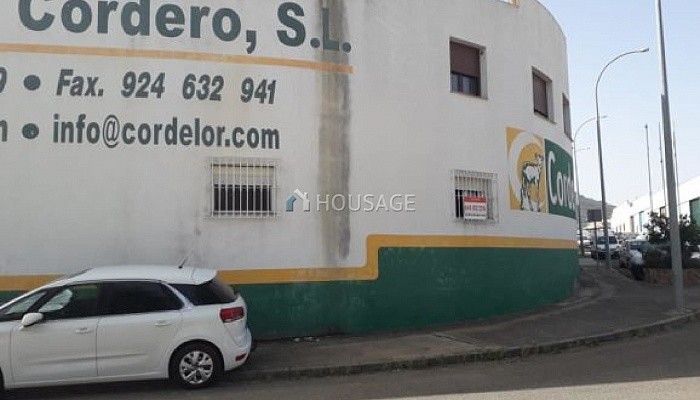 Nave industrial en venta en Cabeza del Buey, 668 m²