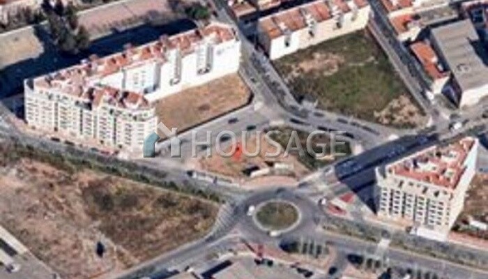 Urban Land Residential for sale for 393.000€ with 472m2 in transport street. Burriana