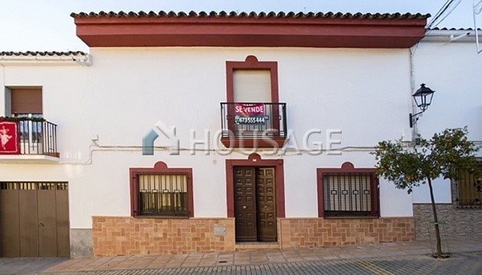 Adosado de 2 habitaciones en venta en Jaén, 152 m²