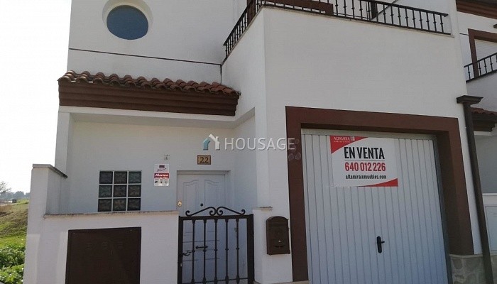 Casa de 3 habitaciones en venta en Mengibar, 130 m²